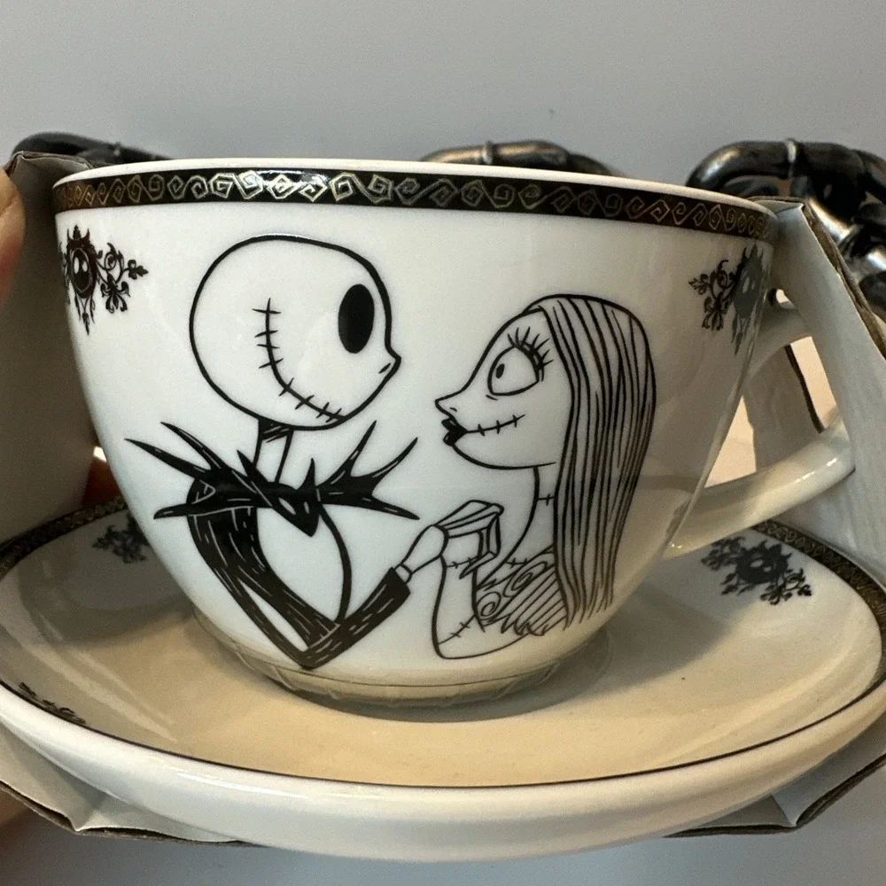 Disney The Nightmare Before Christmas JACK & Sally Tea Cup and‎ Saucer NEW